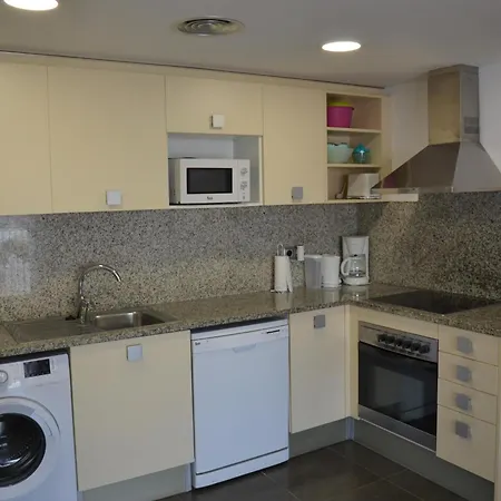Apartment Centrico Con Piscina, Parking Y A 200m De La Playa En - Es-323-41