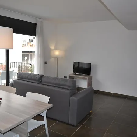 Apartment Centrico Con Piscina, Parking Y A 200m De La Playa En - Es-323-41 L'Estartit